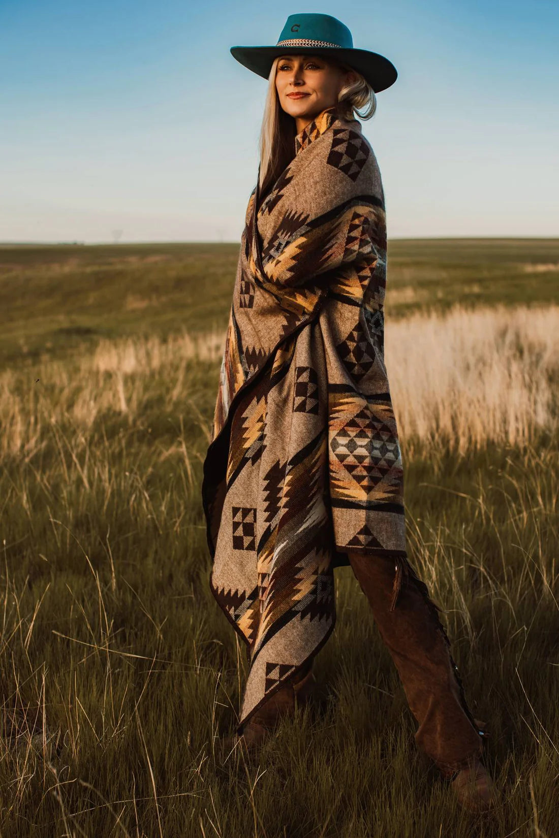 PRAIRIE SUNSET AZTEK ALPACA THROW BLANKET
