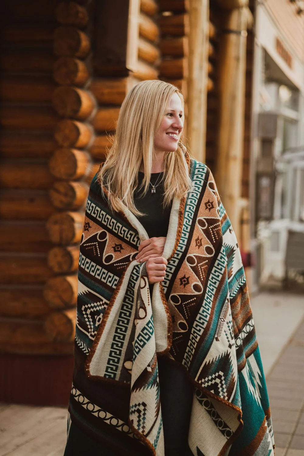 CIRCLES AZTEK ALPACA THROW BLANKET