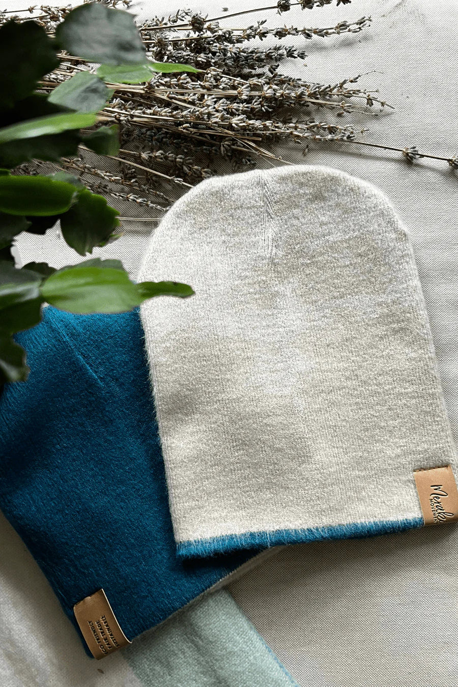 TEAL & CREAM REVERSIBLE ALPACA BEANIE