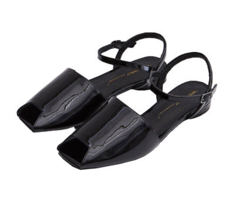 intimate sandal