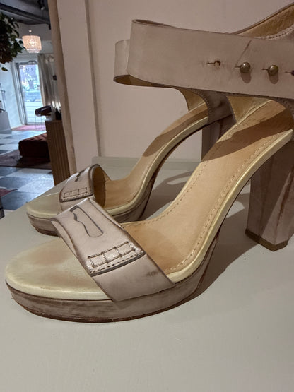 Brunello Cucinelli Distressed Leather Penny Heels