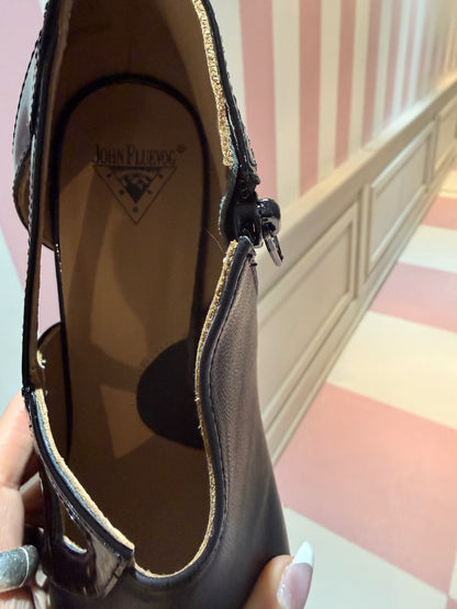 John Fluevog Sashay