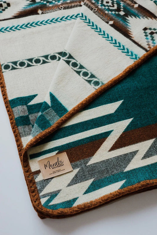 CIRCLES AZTEK ALPACA THROW BLANKET