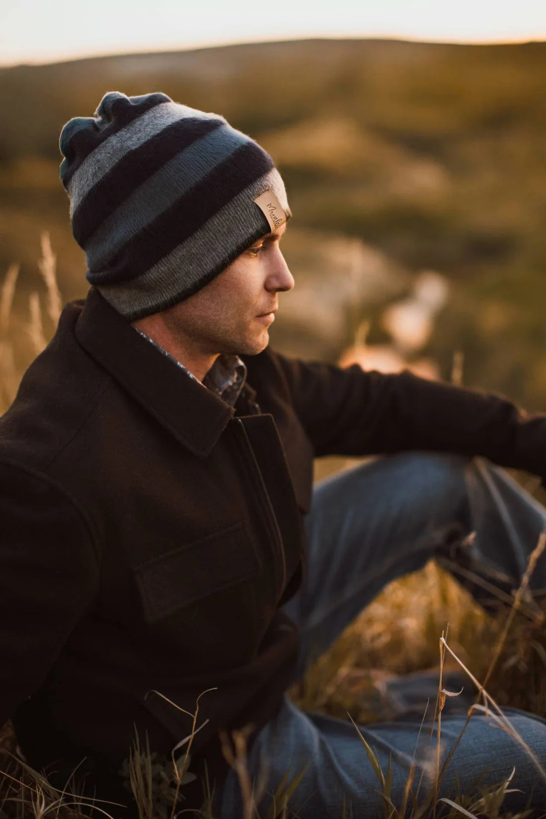 BLUE STRIPE REVERSIBLE ALPACA BEANIE