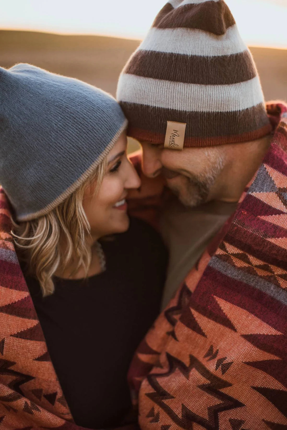 WHEAT & GREY REVERSIBLE ALPACA BEANIE