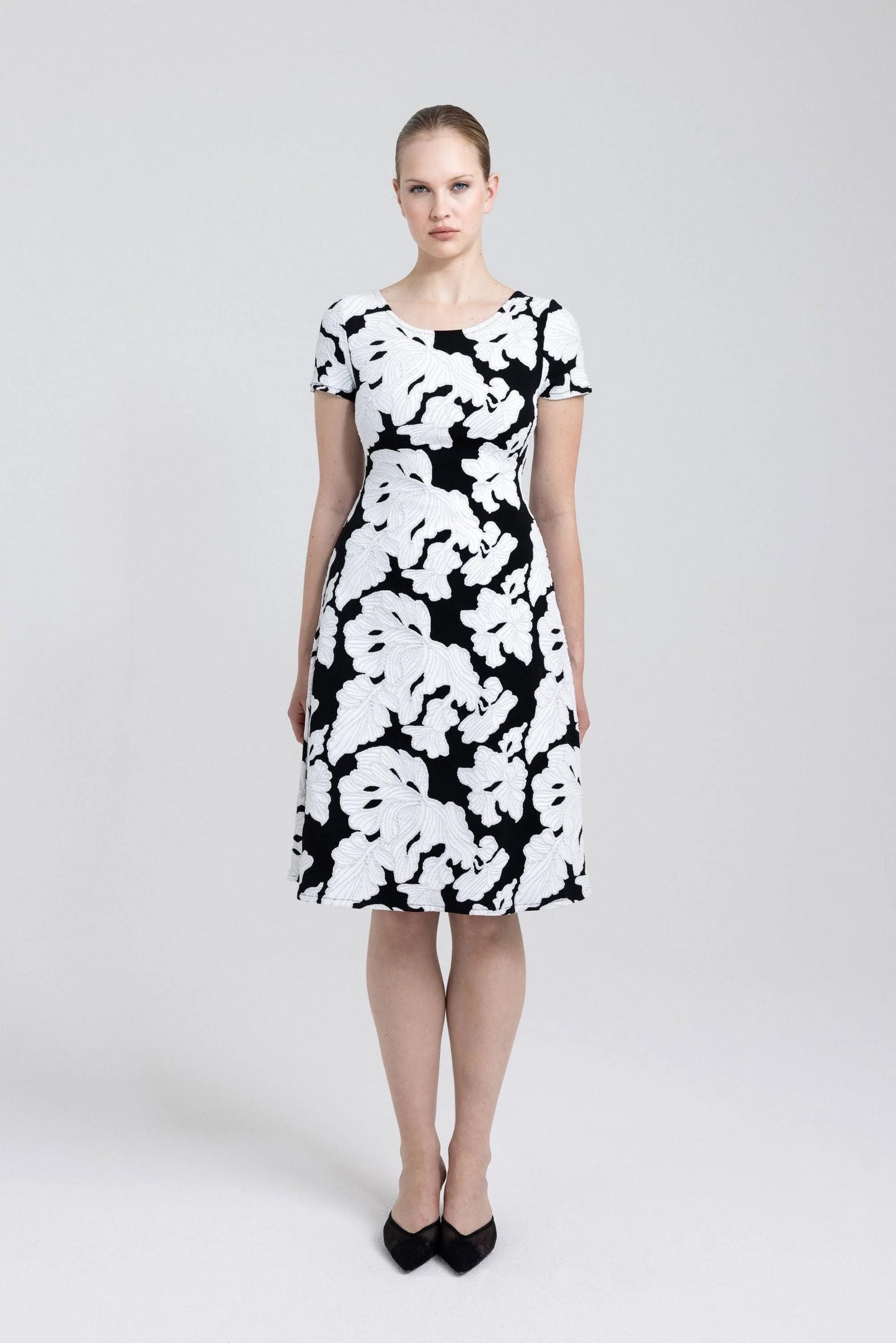 NOVA - Floral Jacquard Dress, Black & White